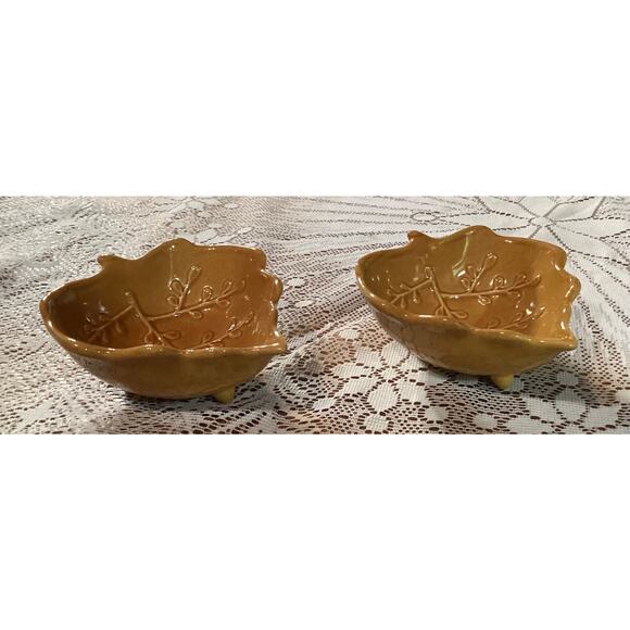 Set of 2 Pier 1 Imports Yellow Golden Leaf Footed Bowls Fall Stoneware - Picture 6 of 8